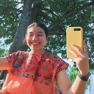 Meet your Posher, Keren